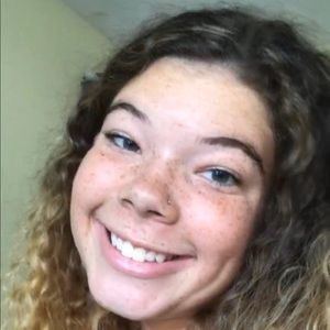 Meet your Posher, Addison